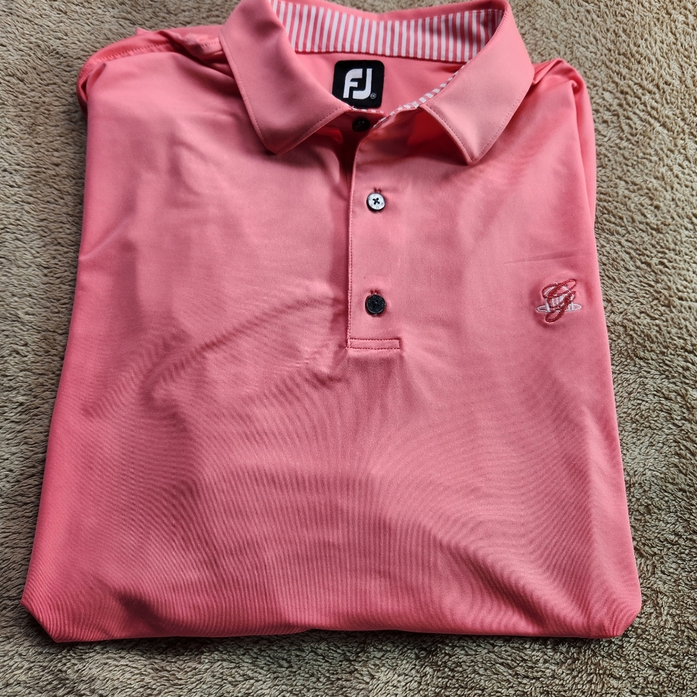 FootJoy Dri-fit Logo On Chest In A Size XXL.